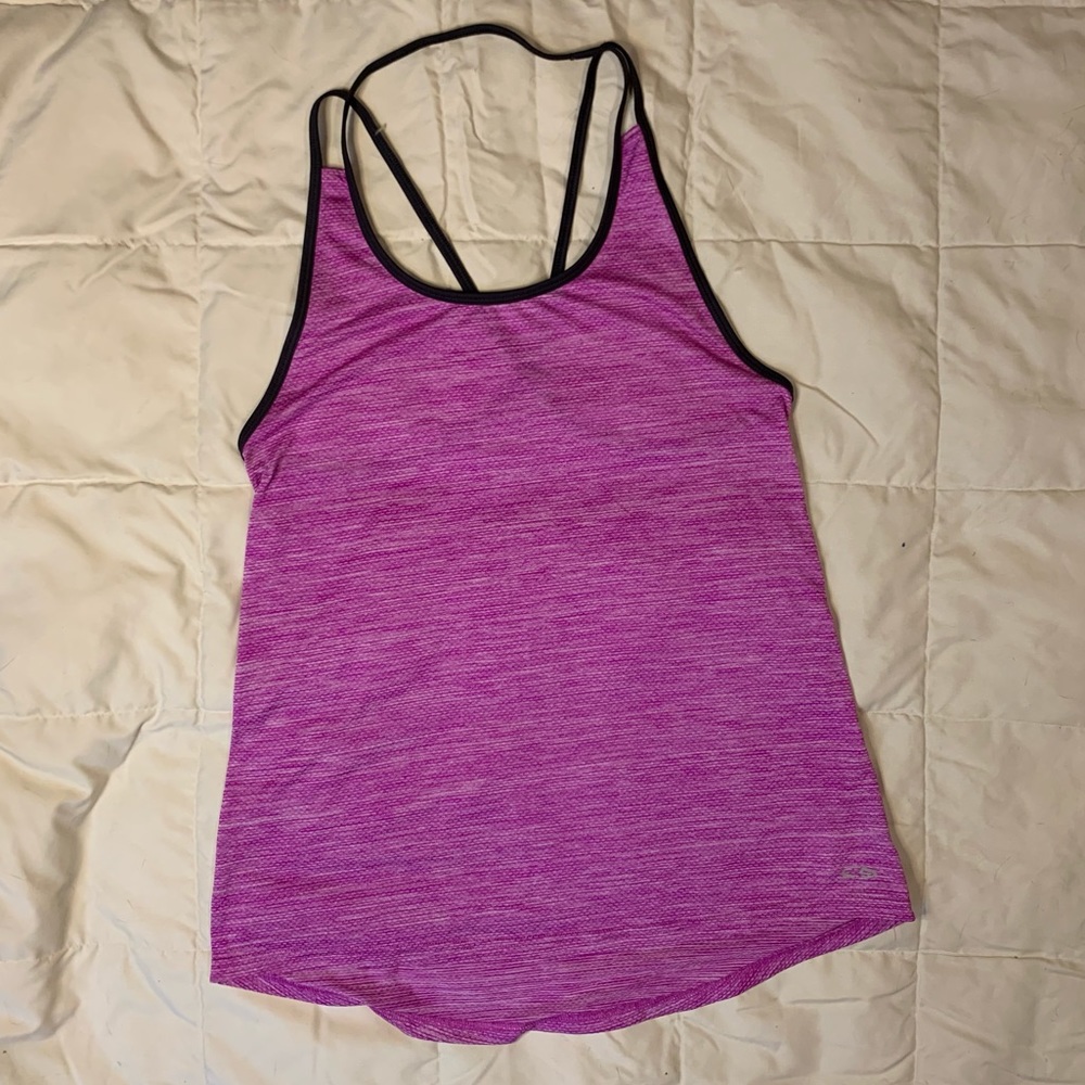 Breezy strappy yoga tank - EUC❗️